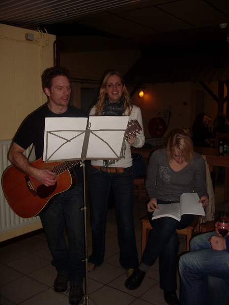 Zingen met Lesly en Mariska